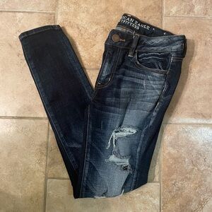 American Eagle Women's Dark Blue Distressed Destroyed Jegging Jeans Short